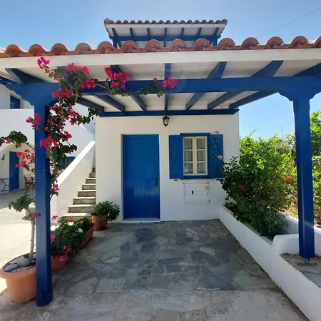 Ειρηνη Studios Kythira Town Exterior photo
